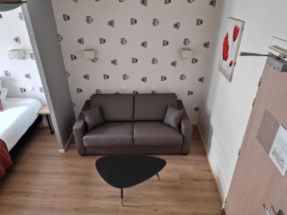 Hotel H\u00F4tel des Platanes Villeneuve-sur-Lot Exterior foto
