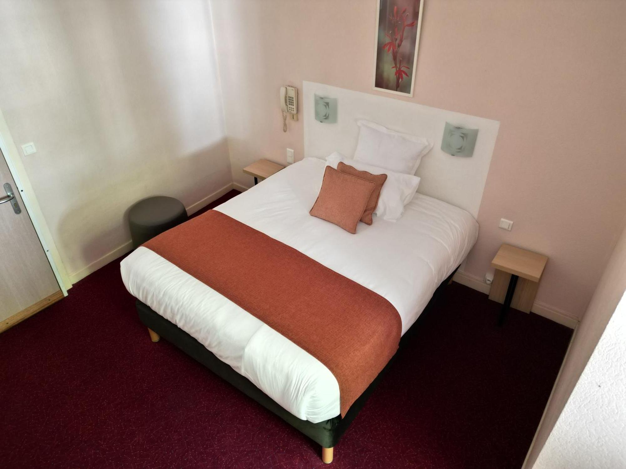 Hotel H\u00F4tel des Platanes Villeneuve-sur-Lot Exterior foto